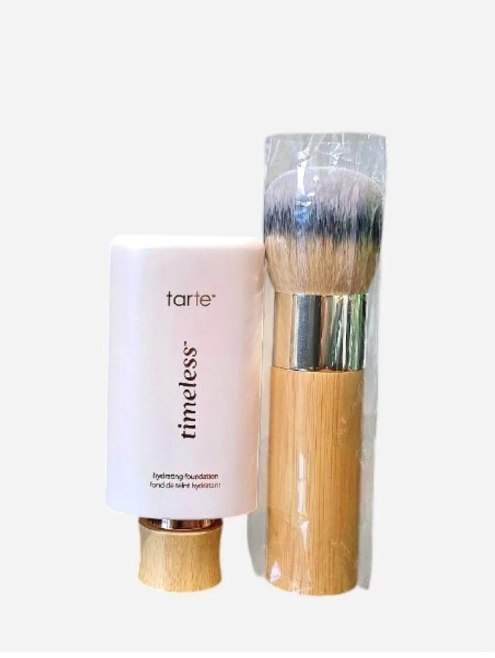 ⚠️SALE⚠️Tarte Timeless Hydrating Foundation with Buffer Brush